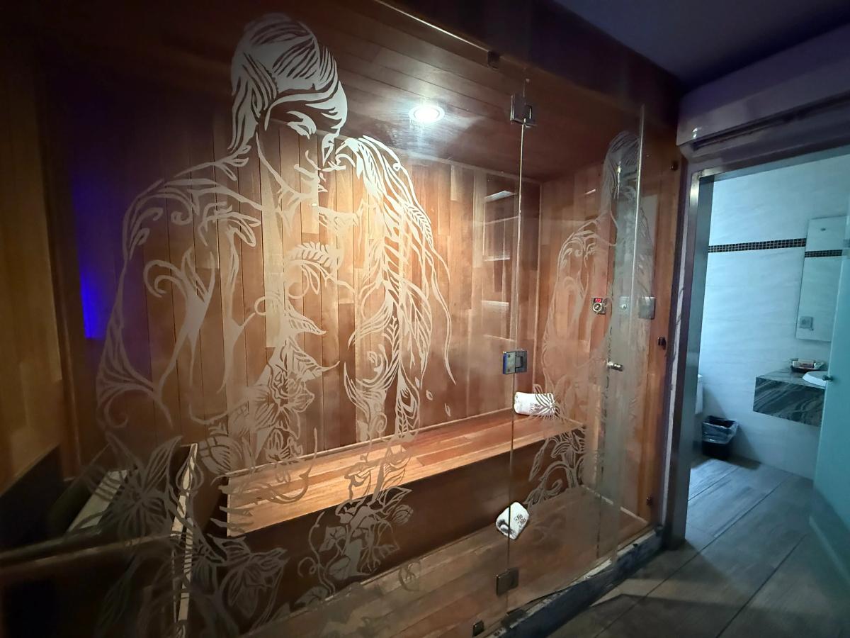 Habitación Jacuzzi y Sauna